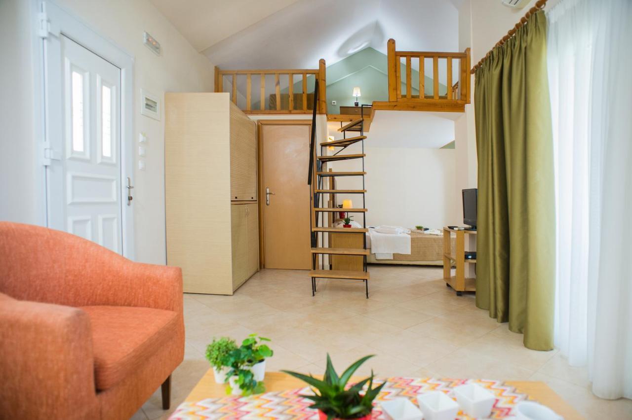 Appartement Monopetro à Metamórfosi Extérieur photo