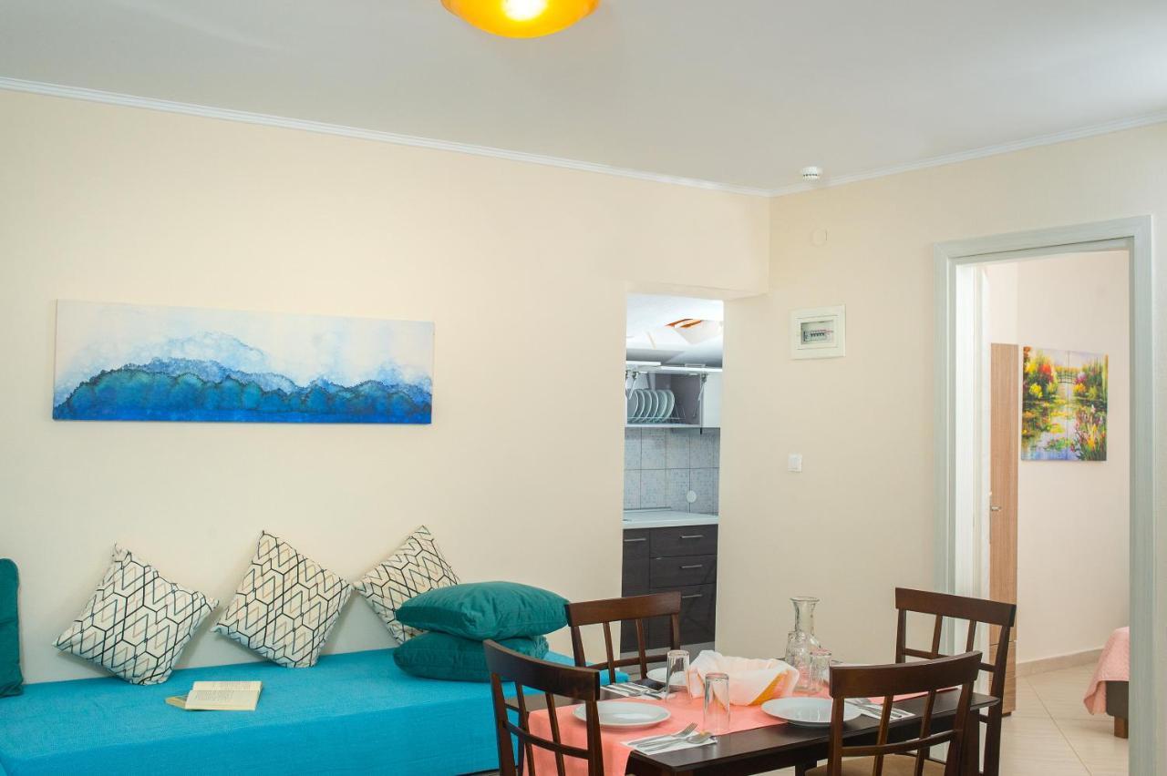 Appartement Monopetro à Metamórfosi Extérieur photo